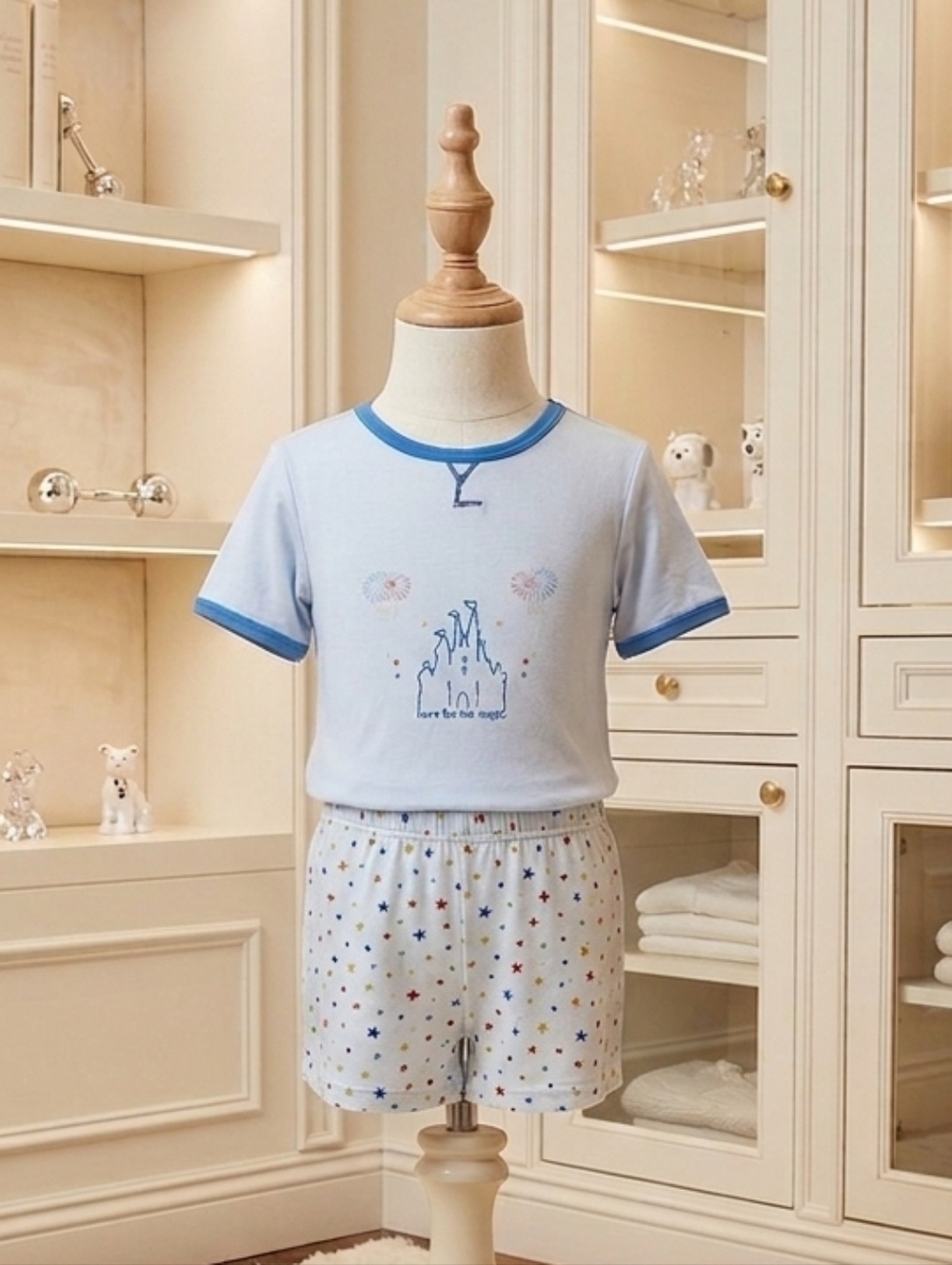 The Yellow Lamb Disney Castle Kids Pajama Set - Sz 3T